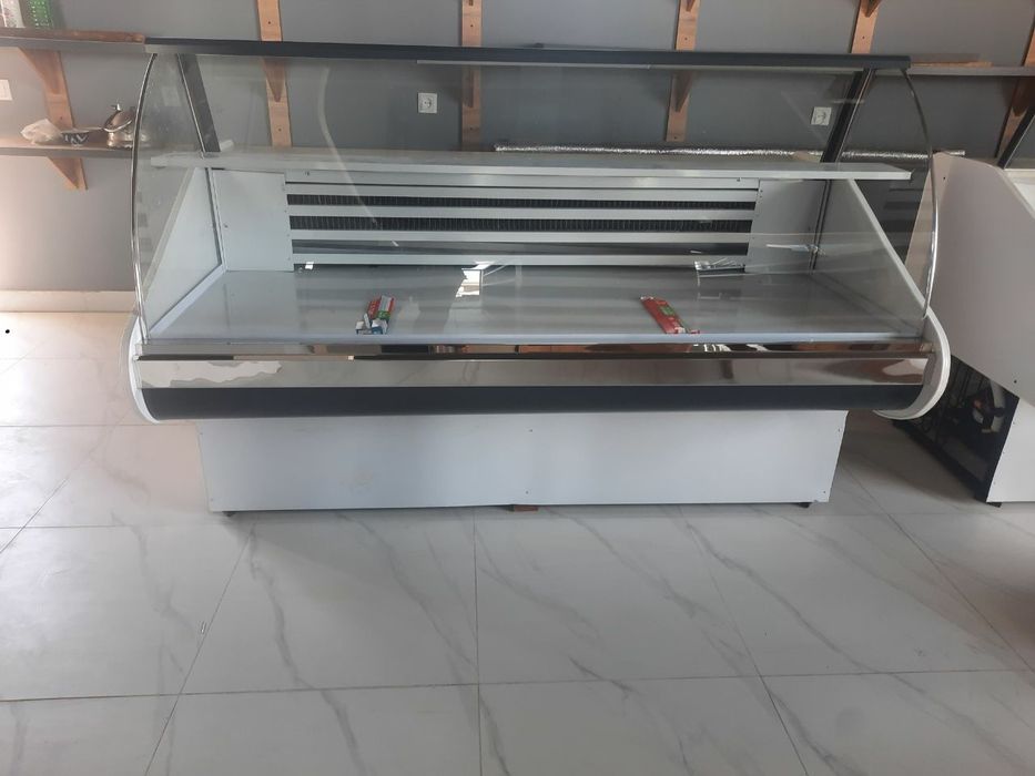 Ветрена холодилник