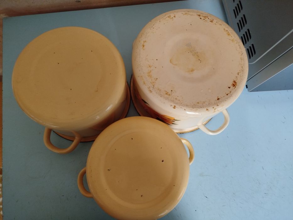 Кастрюли, казан, бидон, сковороды, формы