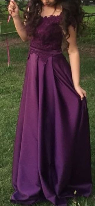 Вечерние платья, размер 44