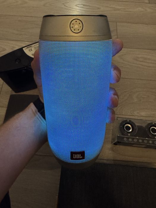 Boxe bluetooth  bose , jbl