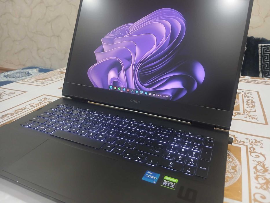 HP OMEN 16 RTX 3050 Ti i5-11400H 16/512GB