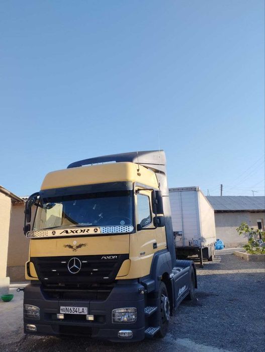 Mersades benz axor 1840