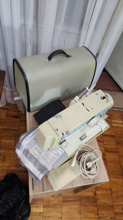 Рабочая машика швейнная