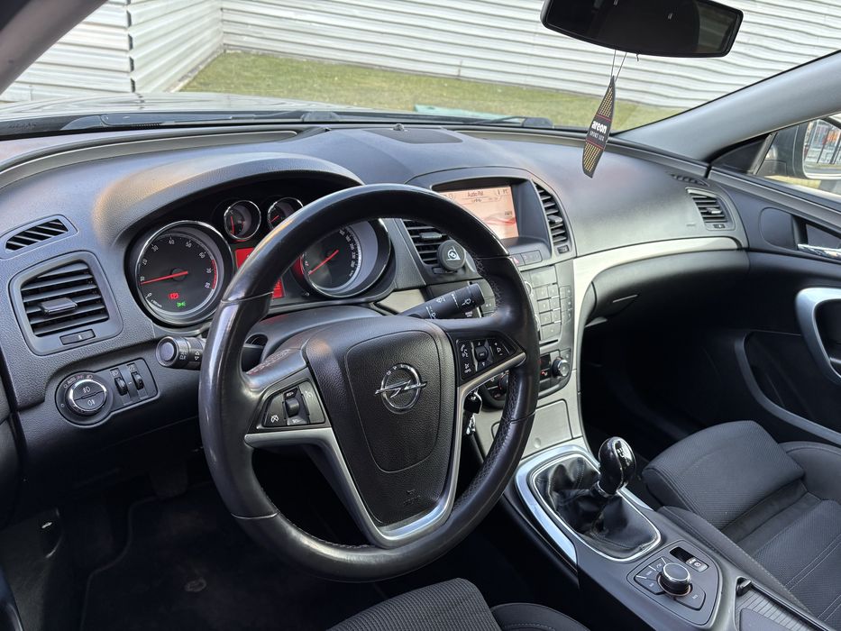 Opel Insignia  A