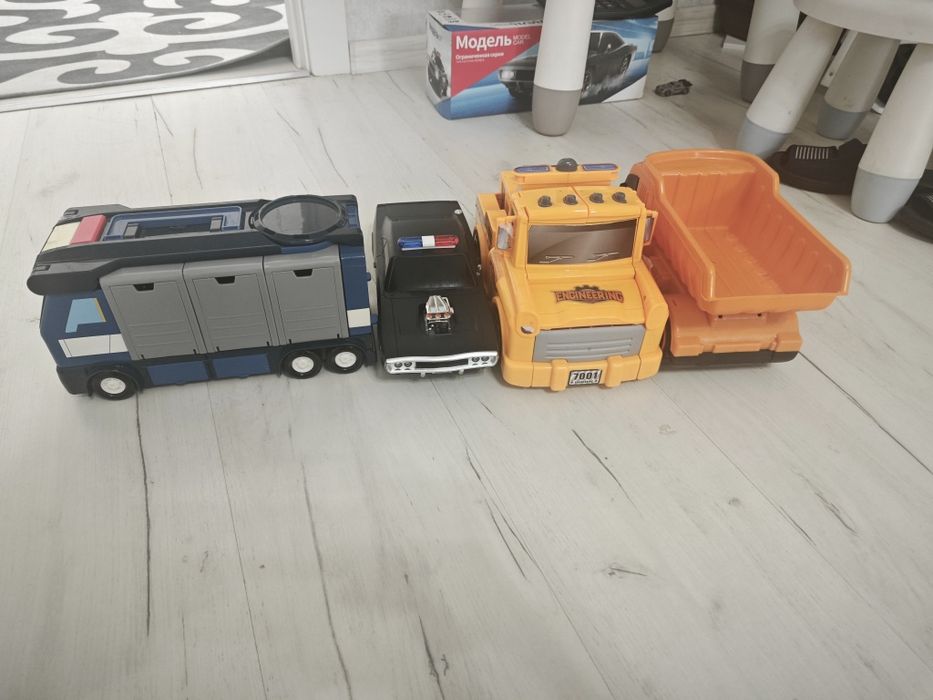 Игрушки для детей Робокар разные