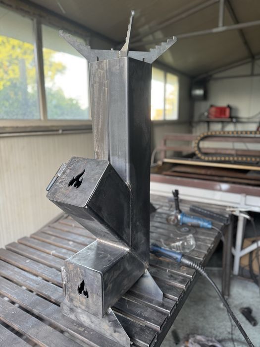 Confectionam gratare metalice , sobe racheta , plite abt