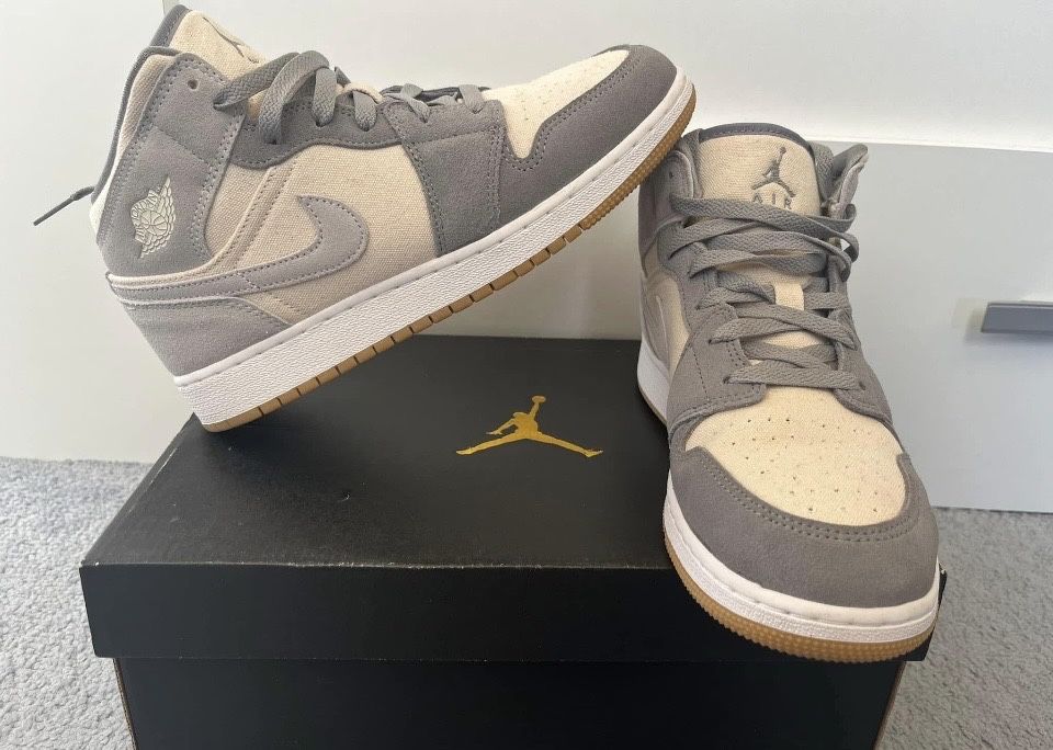 НОВА ЦЕНА! Nike Air Jordan 1 MID SE  Нова Цена!