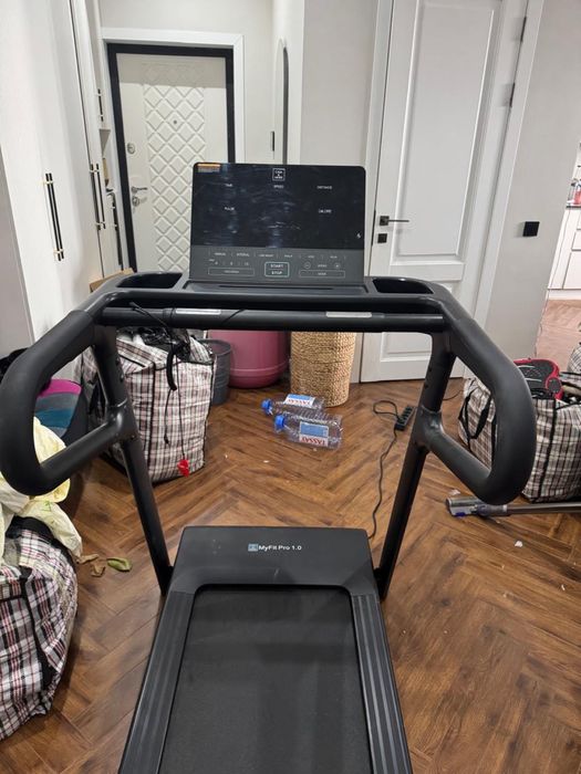 Продам беговую дорожку