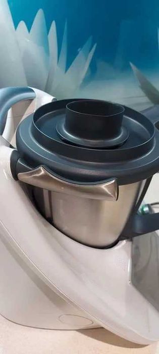 Thermomix TM6 2022 - отлично състояние, възможна доставка