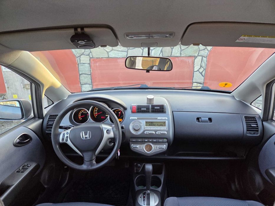 Vand Honda Jazz - cutie automata