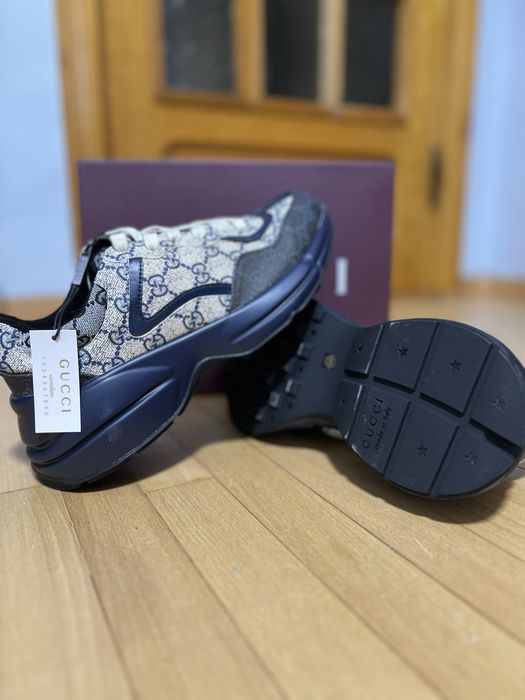Gucci Ryton Sneakers