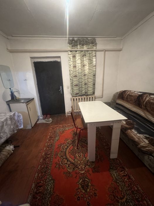 Сдам комнату  2 х комнатную .