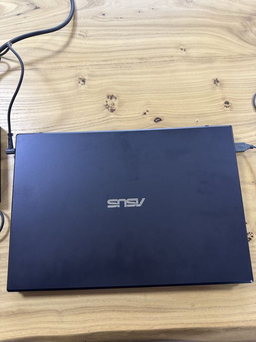 Ноутбук Asus игровой x571g