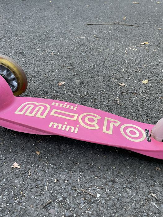 Trotineta Mini Micro, reglabila pe inaltime