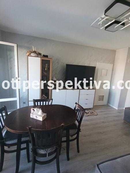 Продава се Двустаен апартамент в Пловдив, Изгрев - 48 кв.м за 1165 €/кв.м - Снимка #2