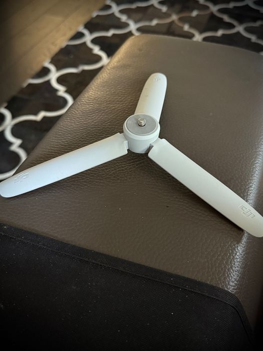 Dji OM 4 в ново състояние - Бял