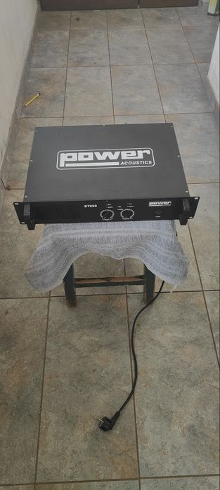 Vând amplificator de putere.