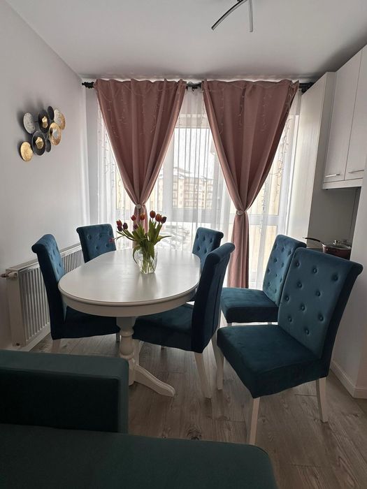 Vând scaune living/bucătărie