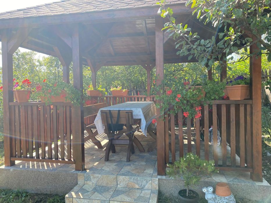 Vând teren  intravilan 772 mp, Golești, Vâlcea