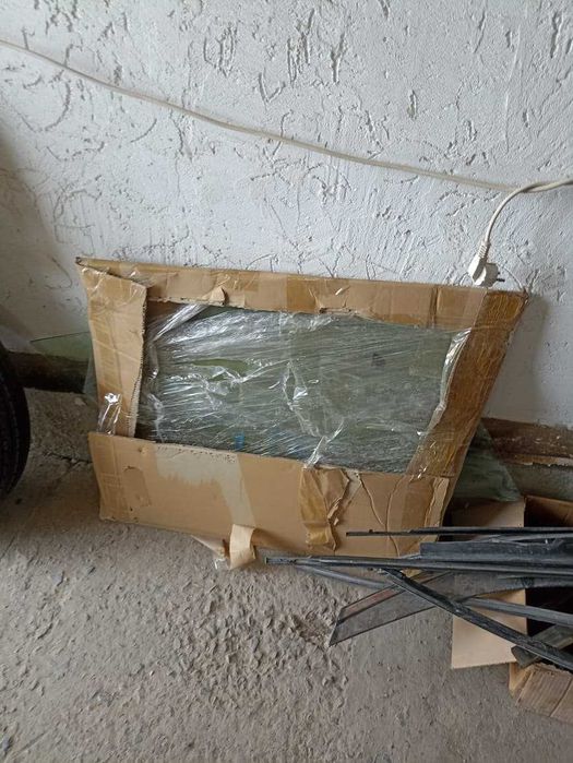 Передняя задняя дверь