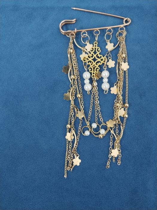 Брошь -булавка в этно стиле