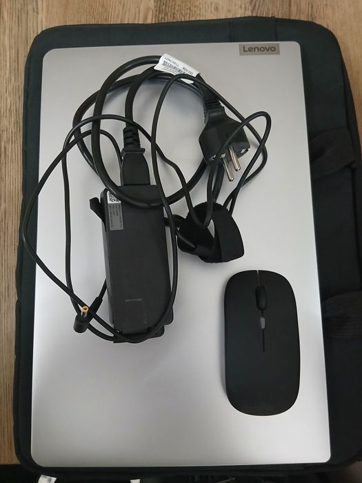 Продам Lenovo ноутбук