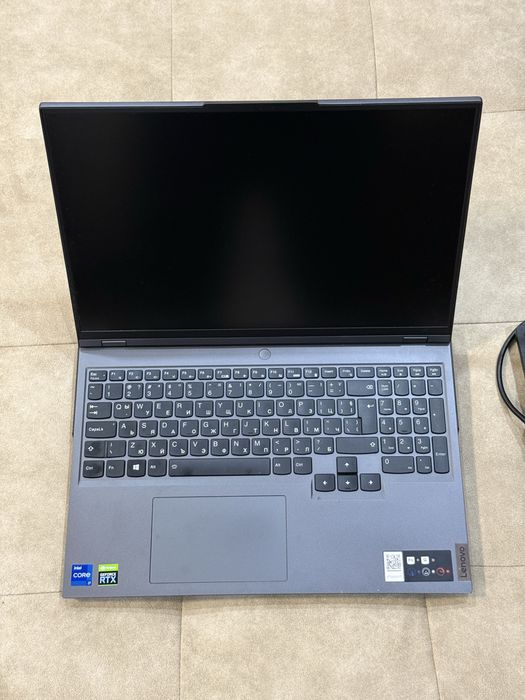 Lenovo Legion 5 Pro (i7/RTX 3070/16" QHD) - На части или цял.