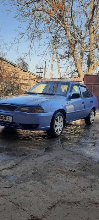 Продаётся DAEWOO Нексия 2 2009 года Пробег 207.000 Мотор Donc Бензин