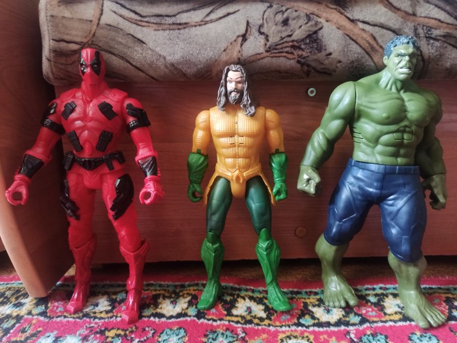 Продам Marvel  набор