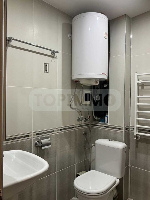 Продава се Двустаен апартамент в Варна, Левски - 73 кв.м за 1740 €/кв.м - Снимка #12