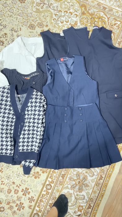 Продам школьную форму синию