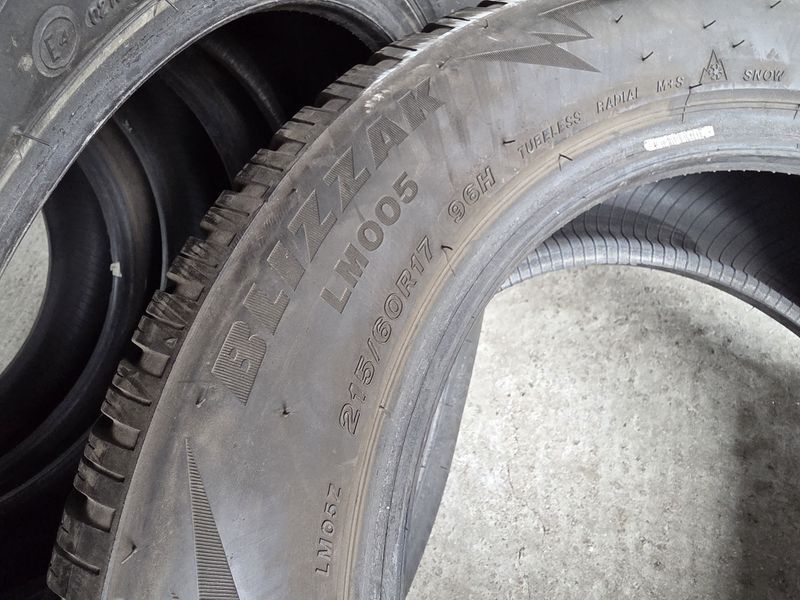 215/60/17 BRIDGESTONE 4бр