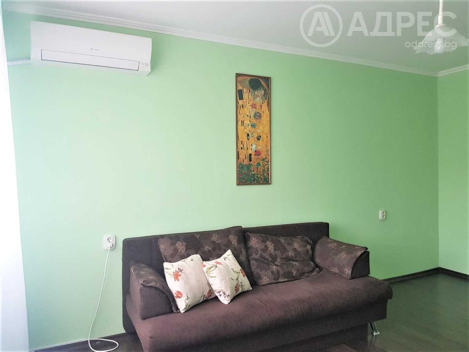 Гарсониера, Здравец Изток, 38 кв.м., ет. 4/5, обзаведена, с подобрения