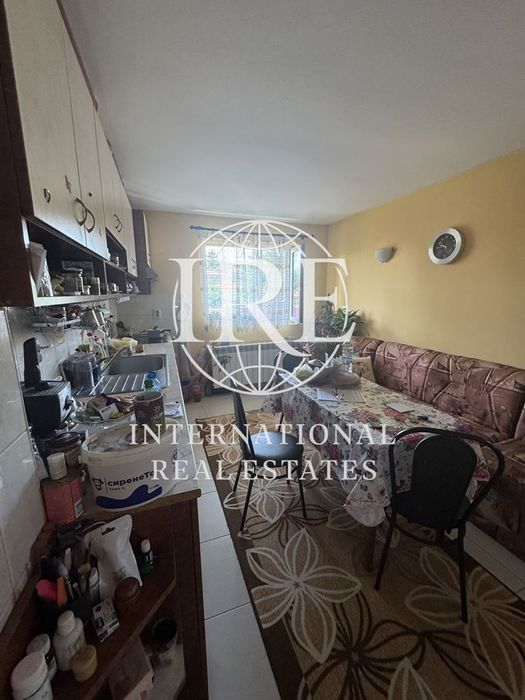 Къща в Варна, област-с.Кичево площ 142 цена 220000