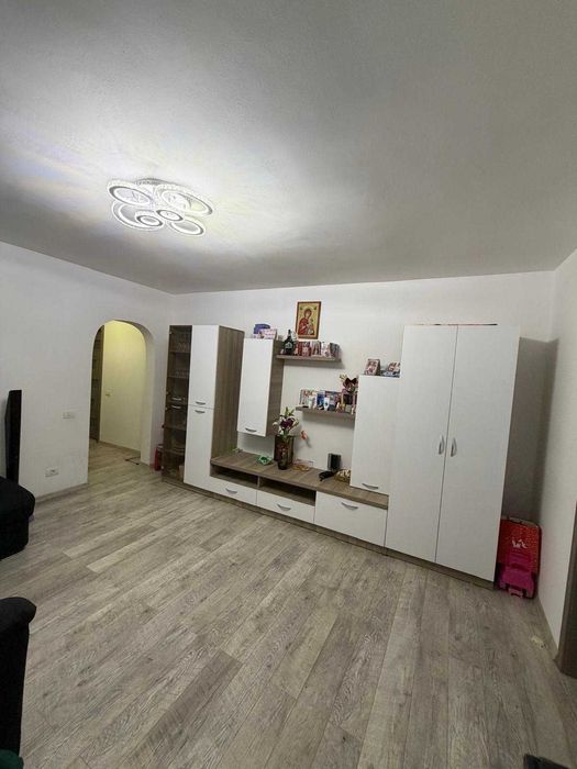 Apartament 3 camere de vanzare Soseaua Colentina, Gata de Mutat