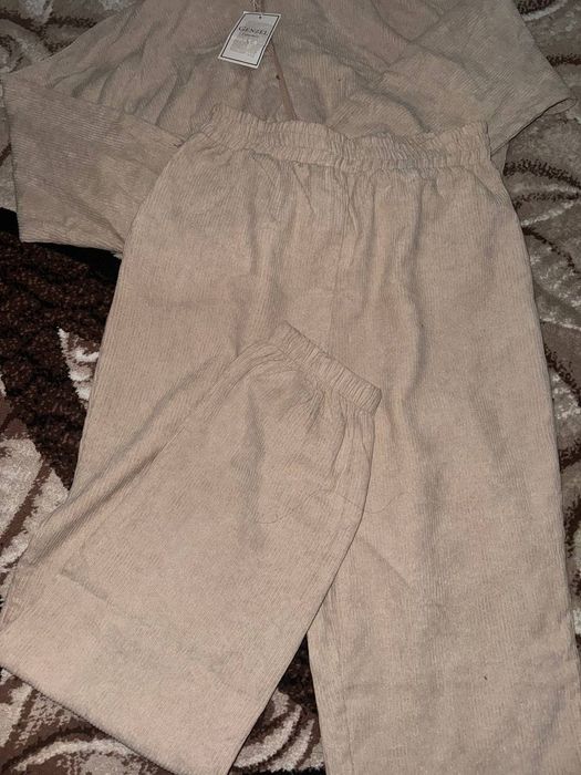 Yengi razmer L ka hozrgi hovoga mos kuzga kisela mazza qb kiyasla