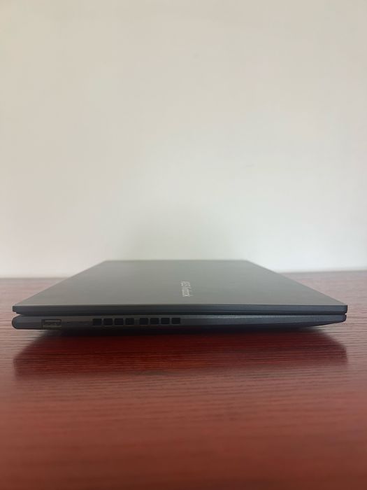 ASUS VivoBook – i5-1240P / 16GB RAM / 512GB SSD