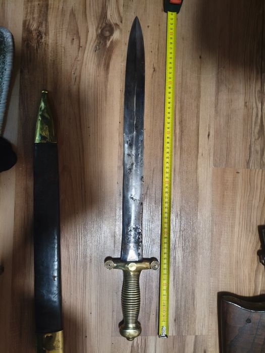 Тесак , сабя , ятаган , хайдушко ,пищов ,