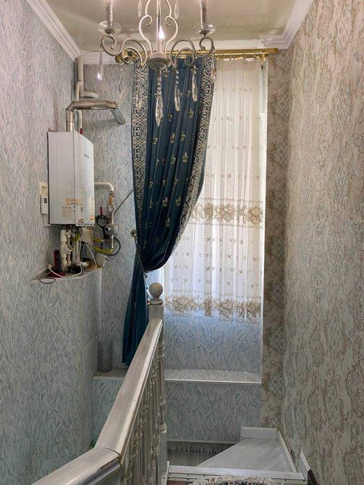 Продается Своя квартира в новостройке напротив машина базар Сергели