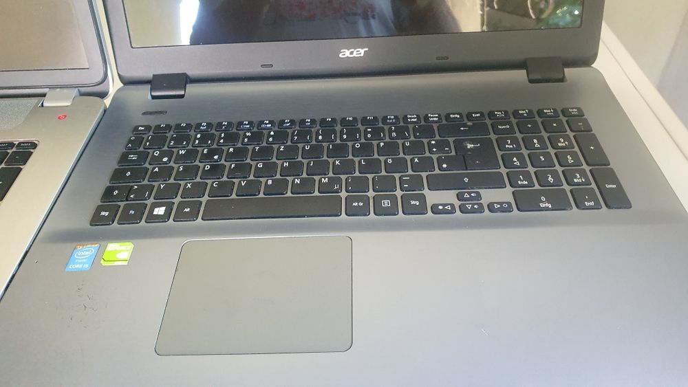 Laptopurii Hp.Dell.Acer