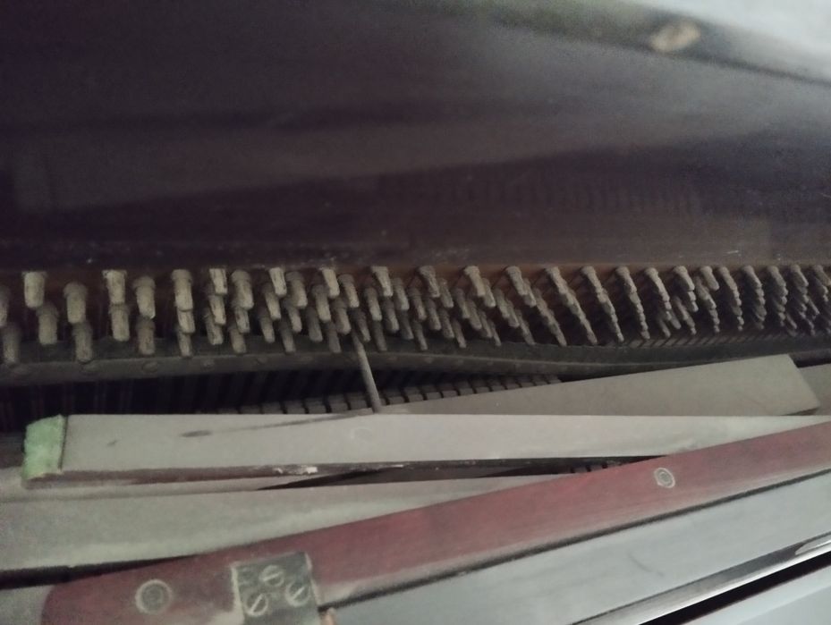 Продавам  Акустично пиано "E. Rippin & Son, London"