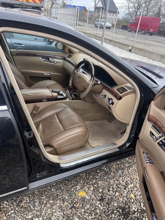 Dezmembrez S-calss 3000 v6