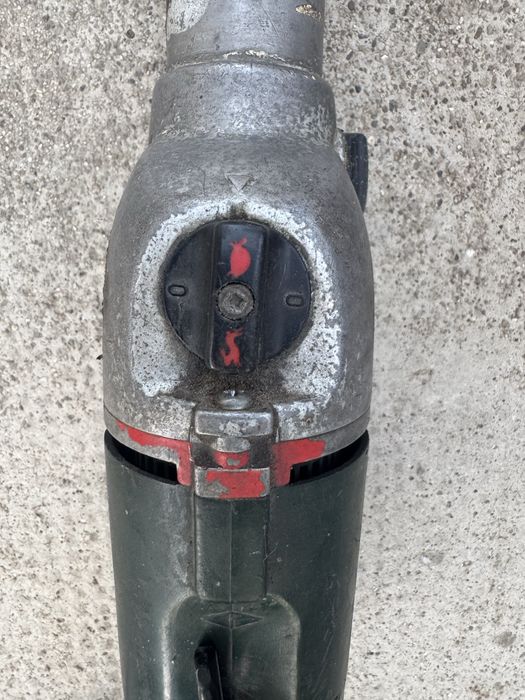 Bormasină electrică Metabo funcțională