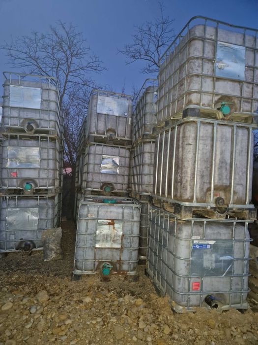 BAZINE ibc cuburi rezervoare curate de la fructe
