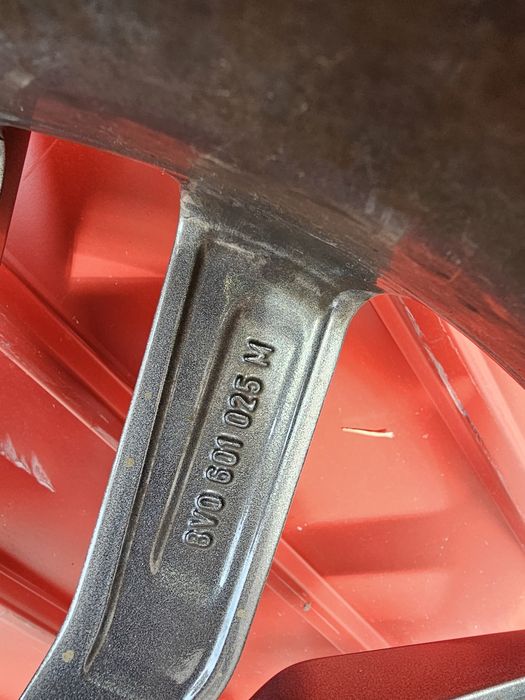 Janta 18 Audi A3 S3 8V dupa 2012 cod 8V0601025M