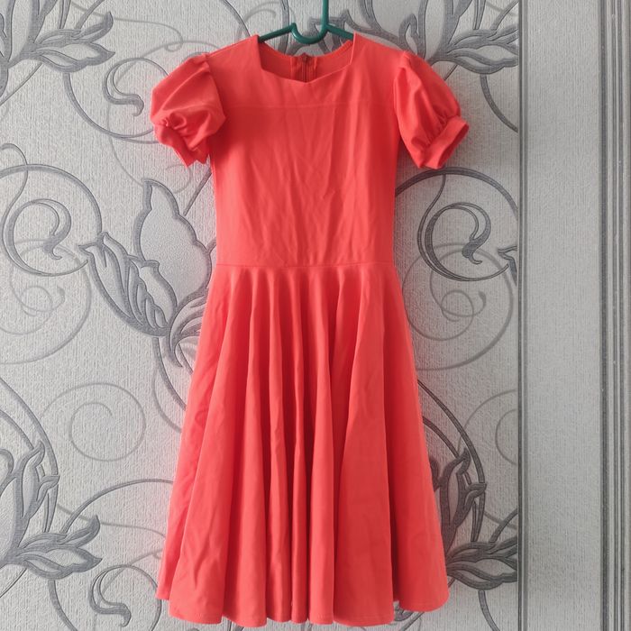 Продам платье для бальных танцев