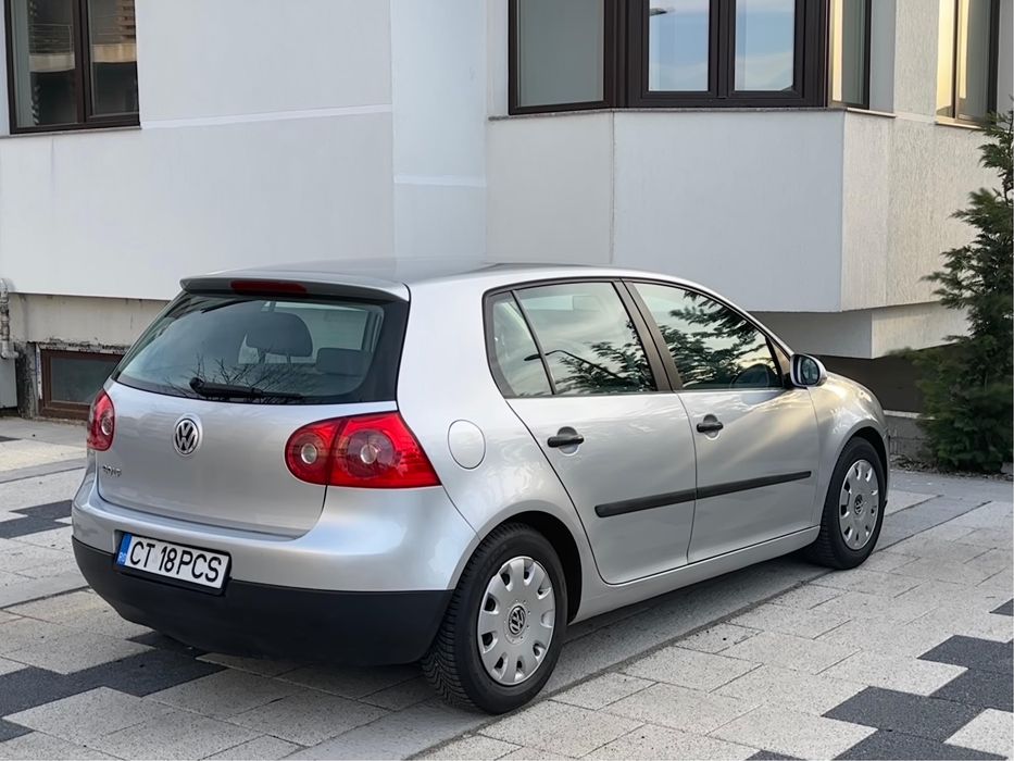 De Vanzare Golf 5 1.4 Benzina {2006}