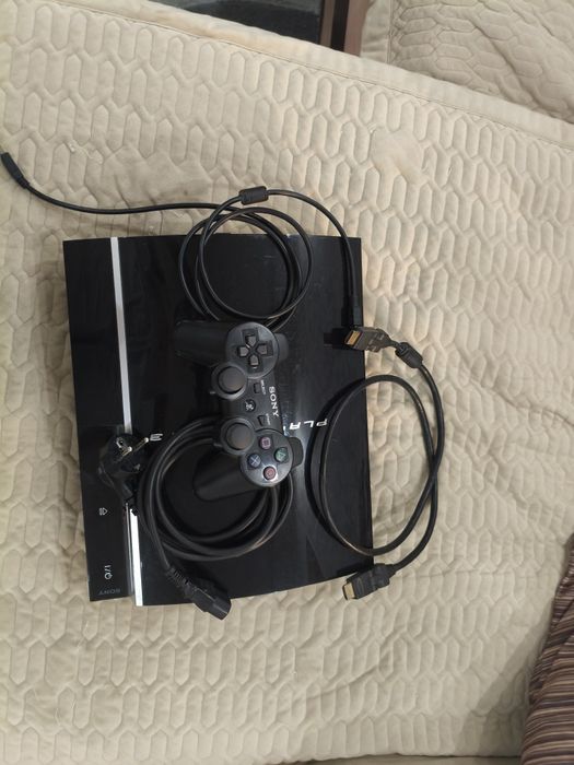 PS3 прошитая с геймпадом