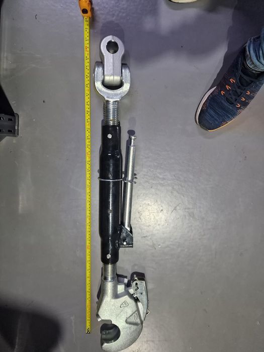 Tirant central tractor john deere seria 8000 8100 pret cu tva 3500 lei