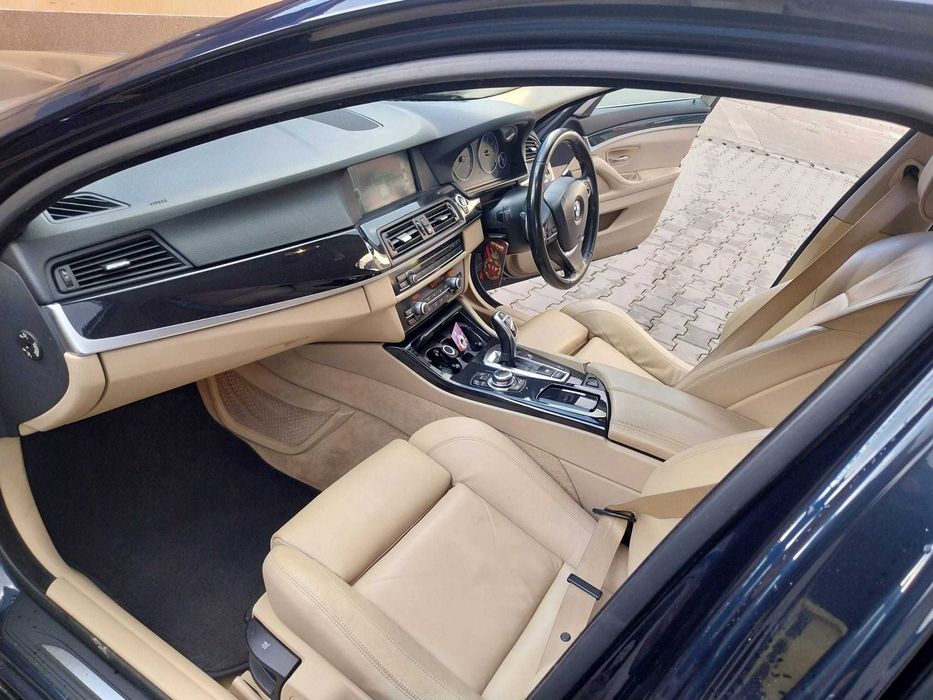 Vand Bmw F10 520d 2011 Volan dreapta